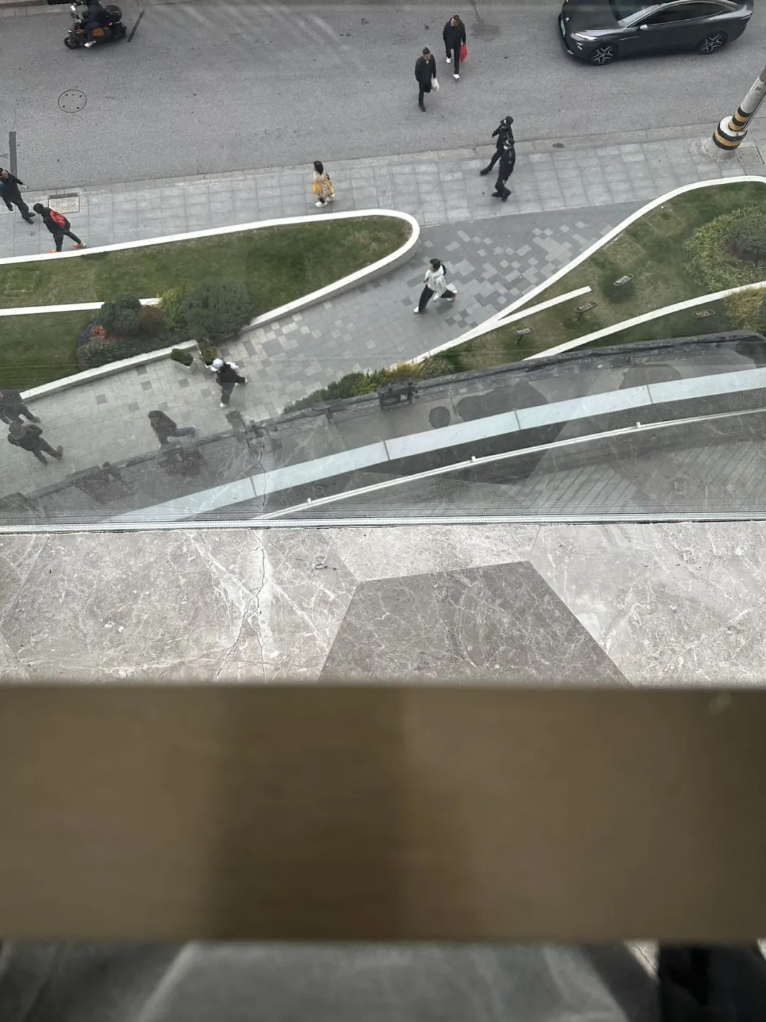 进入大厂的第三天,我想离开中国 进入大厂的第三天,我想离开中国