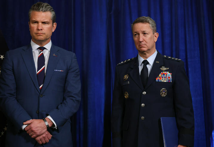 特朗普：政府里只有两个人对可能停火感到失望