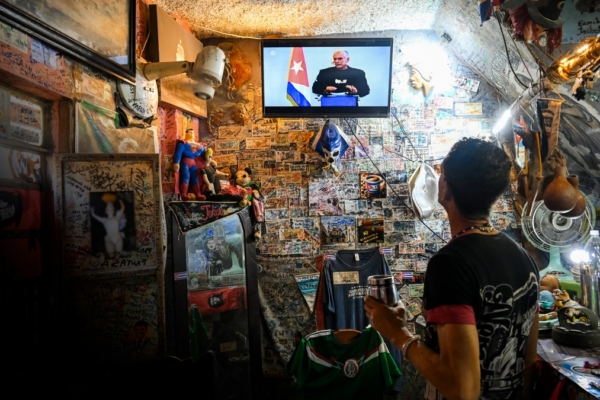 韦拓：古巴大开国门 川普不战而胜