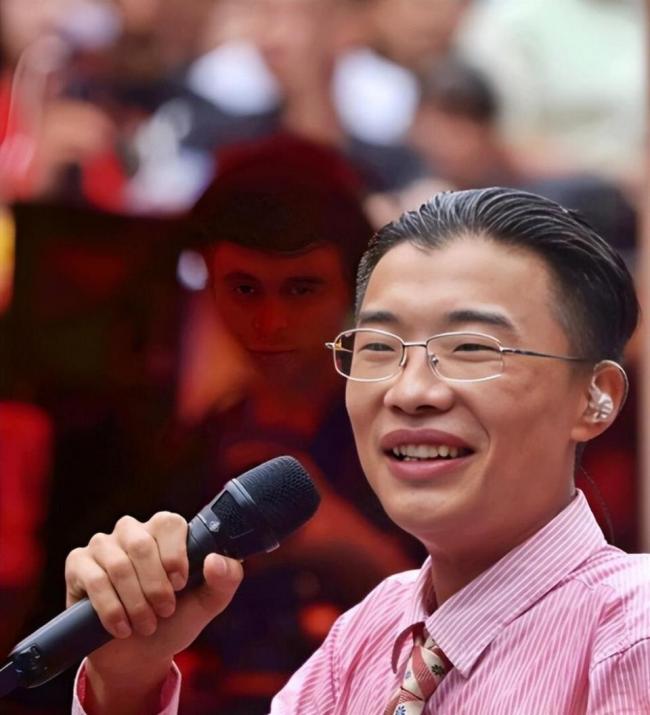 曾日涨百万，一夜爆红的郭有才，如今怎样了