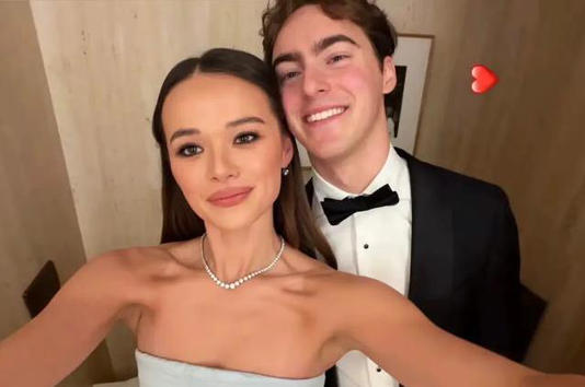 邓文迪长女耶鲁毕业照曝光,男友竟是家族早已认可的对象?