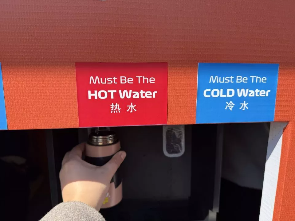 F1，被饭圈女孩拯救的没落老钱游戏