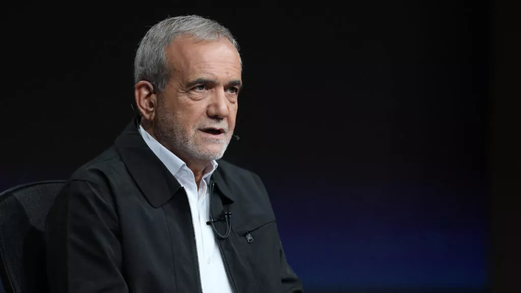 伊朗总统：有结束战争的意愿 但要得到一个“保证”