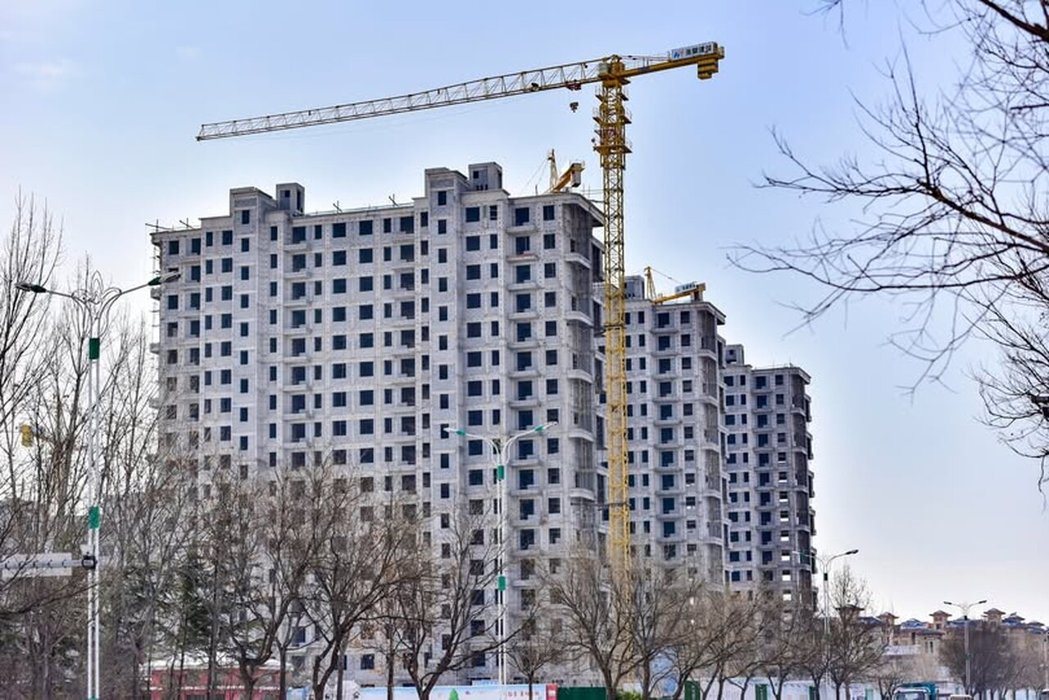 陆新版《殡葬管理条例》于3月30日正式实施,除禁止将民宅作为「骨灰公寓」,也扩大... 陆新版《殡葬管理条例》于3月30日正式实施,除禁止将民宅作为「骨灰公寓」,也扩大...