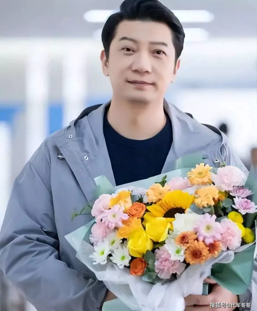 50岁田雨近况曝光!曾与汤唯同居3年,娶美女王玥幸福